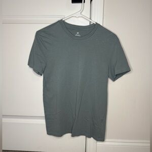 H&M Basic T-Shirt